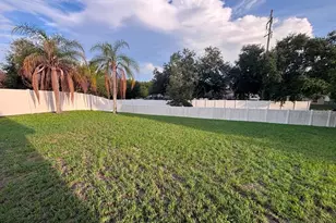 1004 Chateau Cir, Minneola, FL 34715 - Photo 37