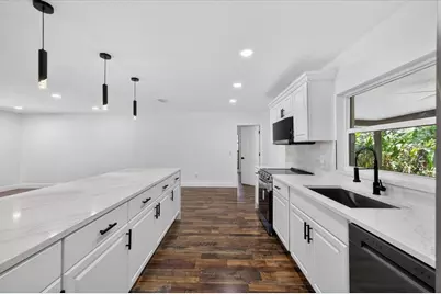 56 Bay Woods Drive, Safety Harbor, FL 34695 - Photo 11