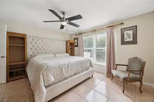670 Brown Bear Ct, Saint Cloud, FL 34772 - Photo 15