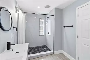 4001 Arkansas Ave NE, Saint Petersburg, FL 33703 - Photo 23