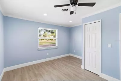 4001 Arkansas Avenue NE, Saint Petersburg, FL 33703 - Photo 15