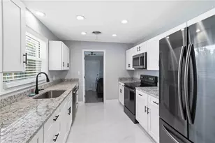 4001 Arkansas Ave NE, Saint Petersburg, FL 33703 - Photo 9