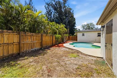 4001 Arkansas Avenue NE, Saint Petersburg, FL 33703 - Photo 29
