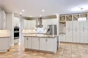 313 Munson Hills Ct, Oviedo, FL 32765 - Photo 3
