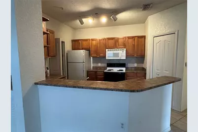 6149 Metrowest Boulevard #208, Orlando, FL 32835 - Photo 7