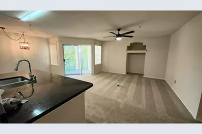 7340 Westpointe Boulevard #326, Orlando, FL 32835 - Photo 15