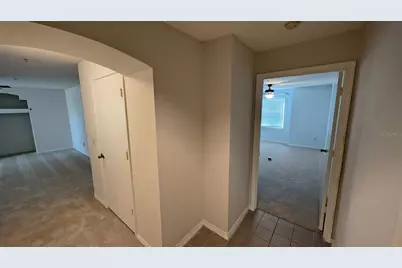 7340 Westpointe Boulevard #326, Orlando, FL 32835 - Photo 5