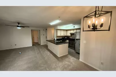 7340 Westpointe Boulevard #326, Orlando, FL 32835 - Photo 21