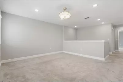 31707 Broadwater Avenue, Leesburg, FL 34748 - Photo 7
