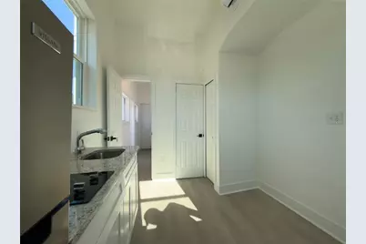 401 E Columbus Drive #3, Tampa, FL 33602 - Photo 3