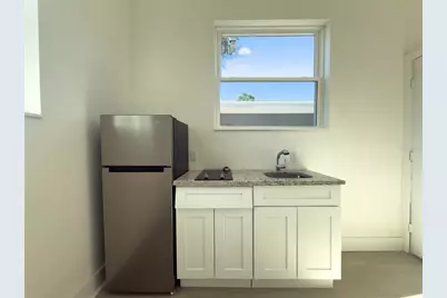 401 E Columbus Drive #3, Tampa, FL 33602 - Photo 5
