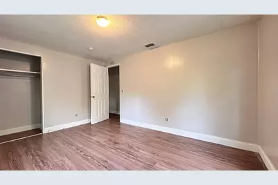 1203 Parkwood Avenue, Groveland, FL 34736 - Photo 9