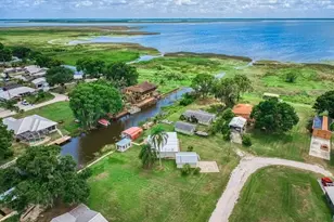 221 Speckled Perch Point, Lorida, FL 33857 - Photo 7