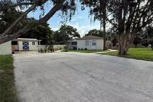 465 Briarcliff Ave, Eustis, FL 32726 - Photo 3