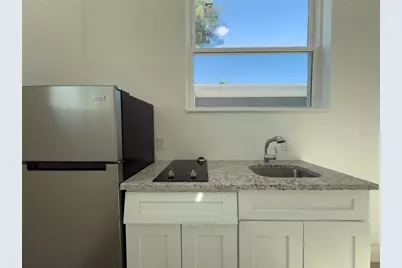 401 E Columbus Drive #4, Tampa, FL 33602 - Photo 3