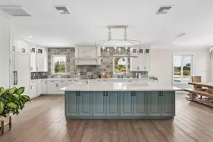 501 40th Ave NE, Saint Petersburg, FL 33703 - Photo 13
