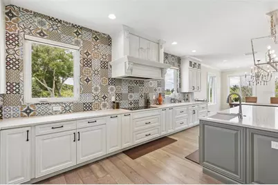 501 40th Avenue NE, Saint Petersburg, FL 33703 - Photo 17