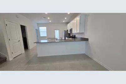 2012 Tohoqua Boulevard, Kissimmee, FL 34744 - Photo 3