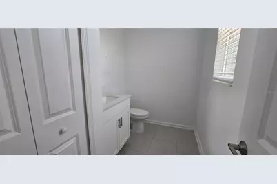 2012 Tohoqua Boulevard, Kissimmee, FL 34744 - Photo 11