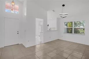 1005 Delnova Ln, Orlando, FL 32818 - Photo 3