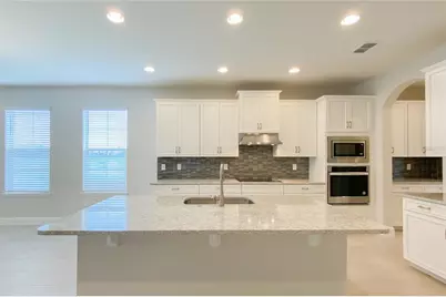 9648 Lost Creek Drive, Winter Garden, FL 34787 - Photo 3