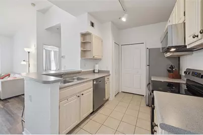 2513 Maitland Crossing Way #304, Orlando, FL 32810 - Photo 11