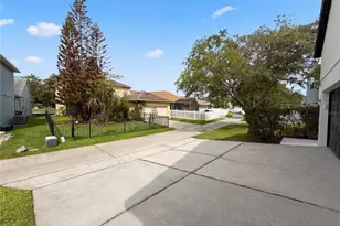 3379 Morelyn Crest Cir, Orlando, FL 32828 - Photo 31