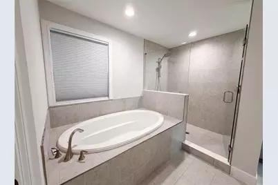 13176 Twin Bridges Drive, Riverview, FL 33579 - Photo 15