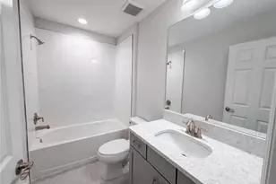 13176 Twin Bridges Dr, Riverview, FL 33579 - Photo 19