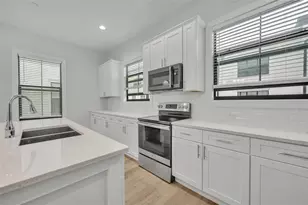 62 W Jersey St, Orlando, FL 32806 - Photo 11