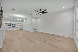 62 W Jersey St, Orlando, FL 32806 - Photo 17