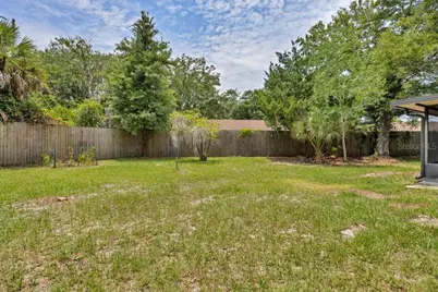 6109 W 1st Manor, Palatka, FL 32177 - Photo 25