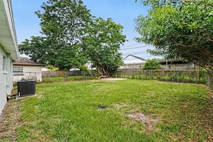 4041 53rd Ave N, Saint Petersburg, FL 33714 - Photo 13