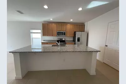 5566 Sabal Drive, Saint Cloud, FL 34771 - Photo 5