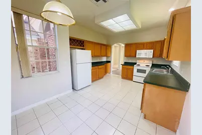 1738 Golfview Drive, Kissimmee, FL 34746 - Photo 7