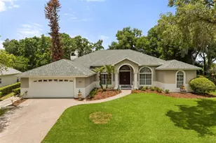 1521 Edgewater Dr, Mount Dora, FL 32757 - Photo 1