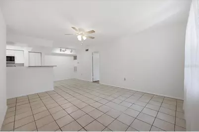 3032 Parkway Boulevard #307, Kissimmee, FL 34747 - Photo 13