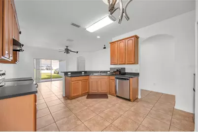 14643 Tanja King Boulevard, Orlando, FL 32828 - Photo 9