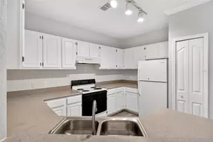 2847 Shadow View Cir, Maitland, FL 32751 - Photo 7