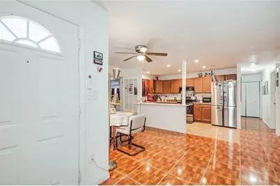 4671 Vergara Court, Orlando, FL 32811 - Photo 9