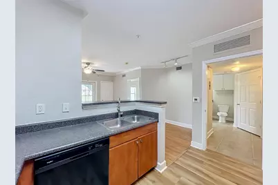 206 E South Street #5030, Orlando, FL 32801 - Photo 17