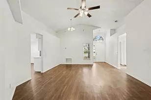 4715 Silver Heron Dr, Melbourne, FL 32934 - Photo 3