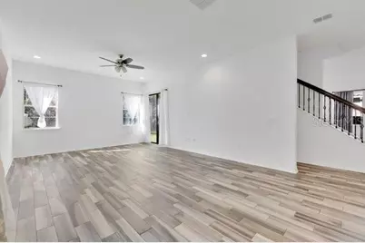 10466 Siddington Drive, Orlando, FL 32832 - Photo 7