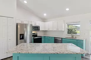 1348 Golden Pond Dr, Minneola, FL 34715 - Photo 5