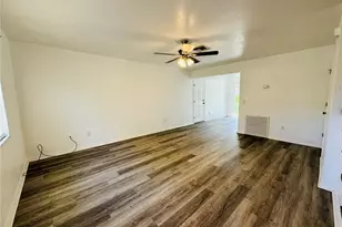 3818 Red Oak Ct, Lake Wales, FL 33898 - Photo 5