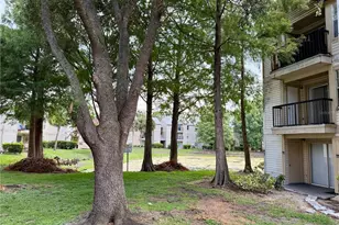 1964 Lake Atriums Cir, Orlando, FL 32839 - Photo 17