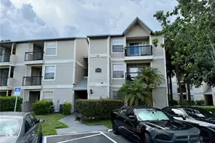1964 Lake Atriums Cir, Orlando, FL 32839 - Photo 3
