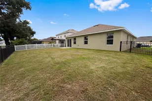 5805 71st St E, Palmetto, FL 34221 - Photo 23