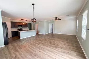 5805 71st St E, Palmetto, FL 34221 - Photo 9