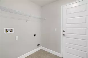671 Tanaro Ln, Haines City, FL 33844 - Photo 11